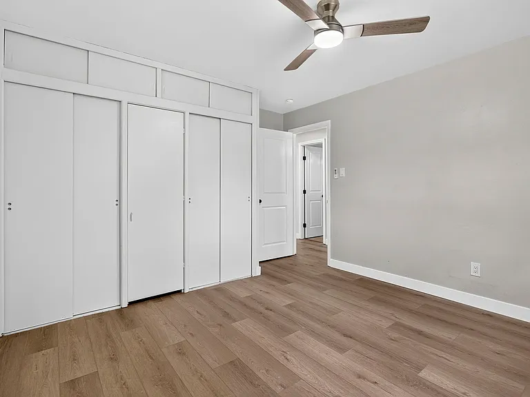 2844 Westlawn St — Photo 21
