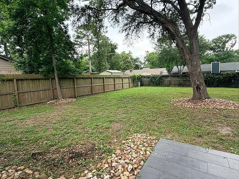 26415 Hunters Hollow Dr — Photo 18