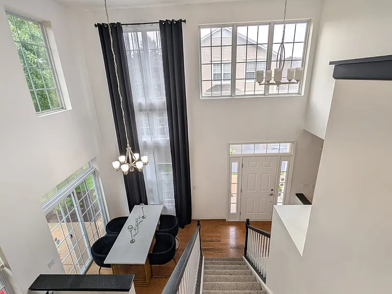 142 W Park Ave #D — Photo 19