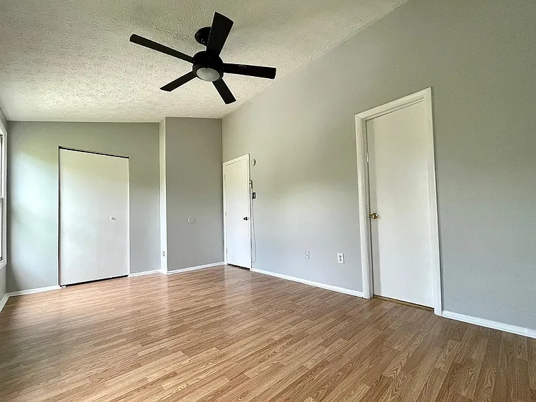 9241 Pinenut Ct #A — Photo 12