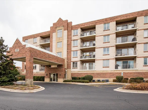 175 W Brush Hill Rd Unit 301, Elmhurst, IL 60126