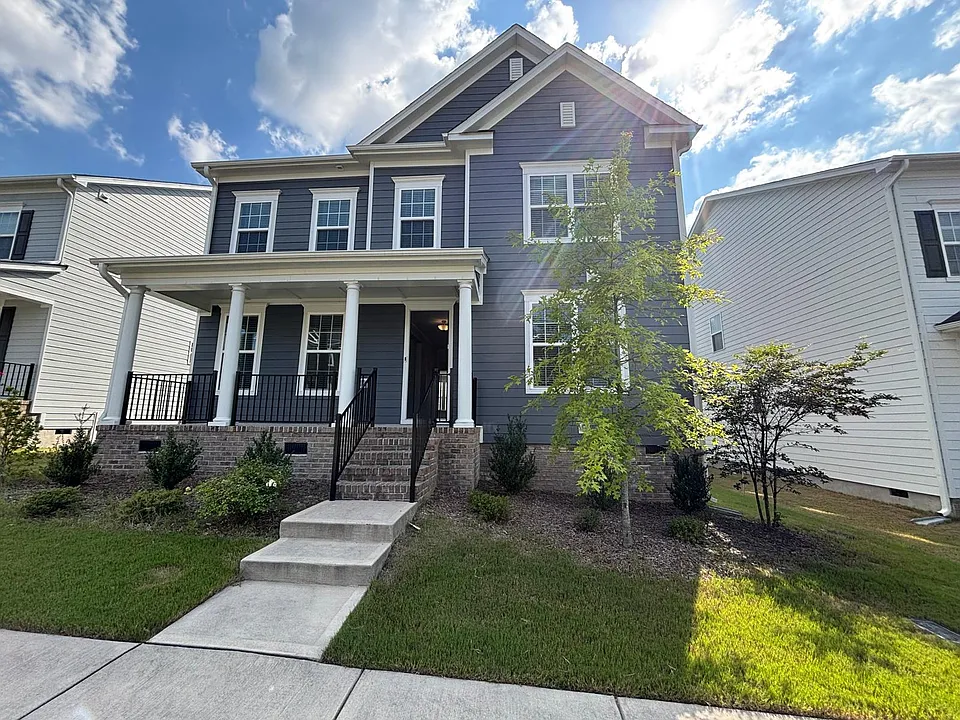 2918 Heirloom Way