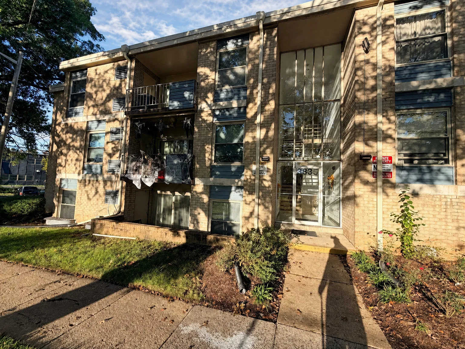 2 bed, 992 sqft, $1,600 — Photo 3
