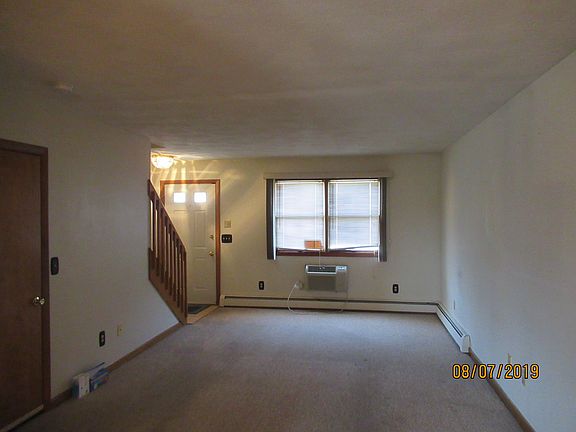 5th image of 17 Packard Ave