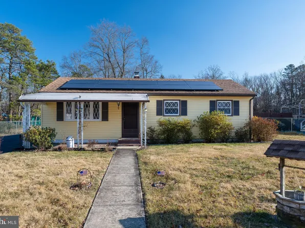 502 Edgewood Ave, Williamstown, NJ 08094