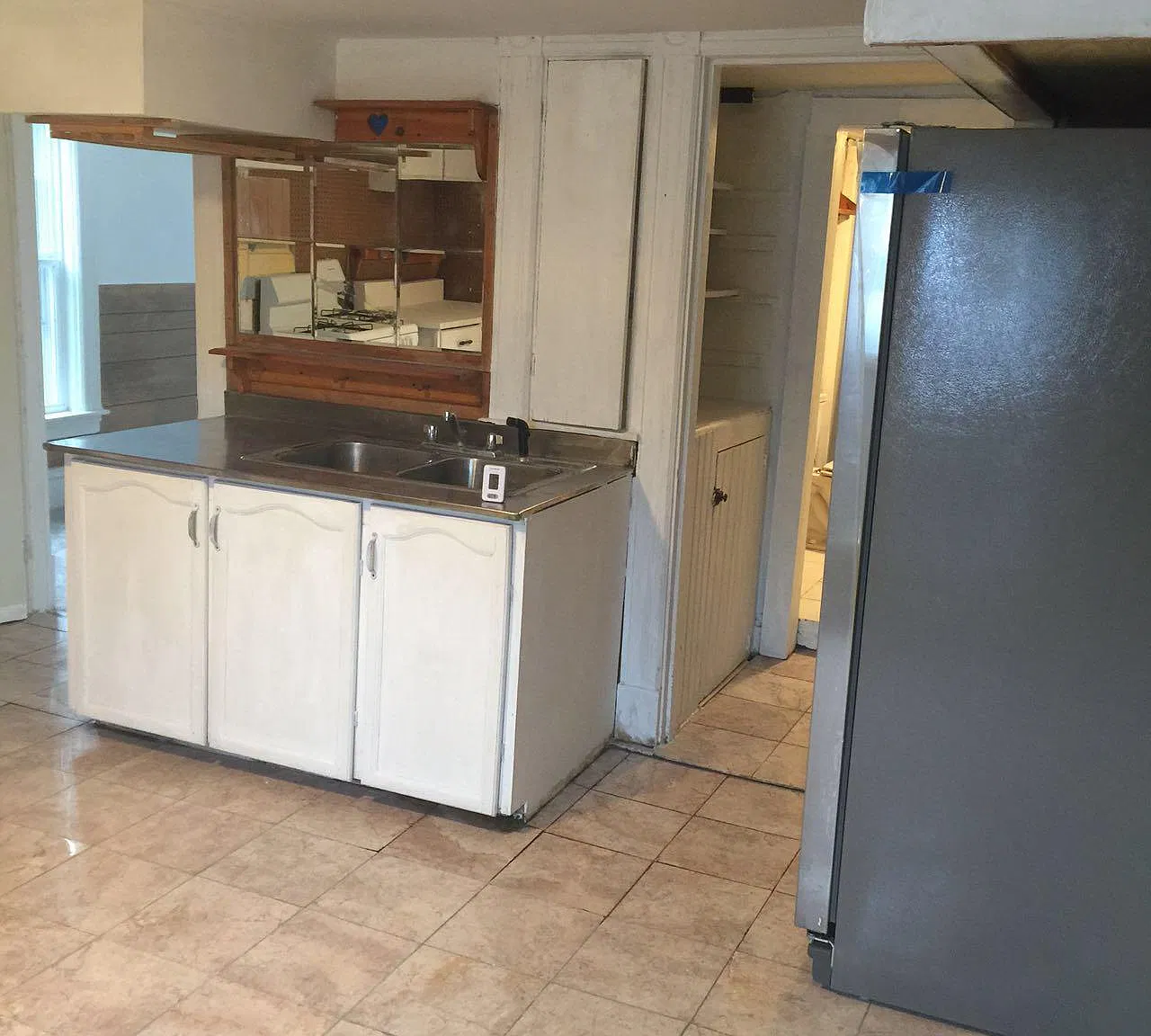 1 bed, 400 sqft, $1,000 — Photo 2