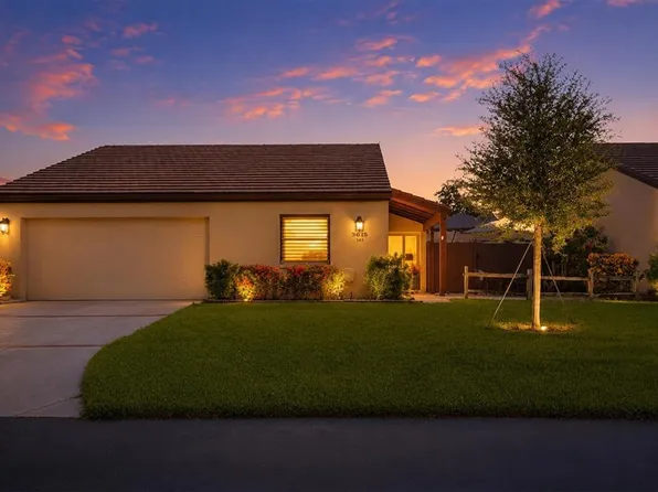 3615 Glen Oaks Manor Dr, Sarasota, FL 34232