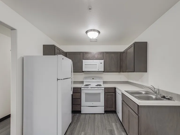 2312 White Ave #101 — Photo 28