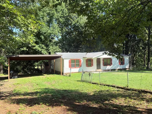 219 Robin Rd, Water Valley, MS 38965