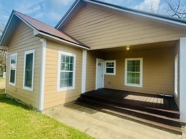 202 N College St, York, AL 36925