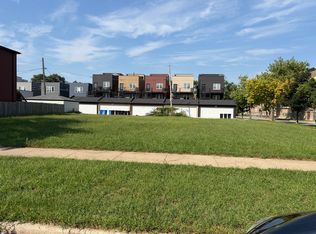 4600 S Champlain Ave, Chicago, IL 60653
