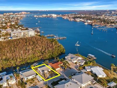 265 Tropical Shore Way, Fort Myers Beach, FL, 33931