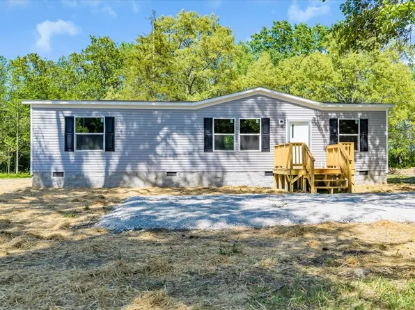 212 Volunteer Ave, Manchester, TN 37355