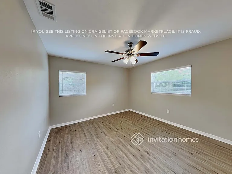 1720 Newton St — Photo 11