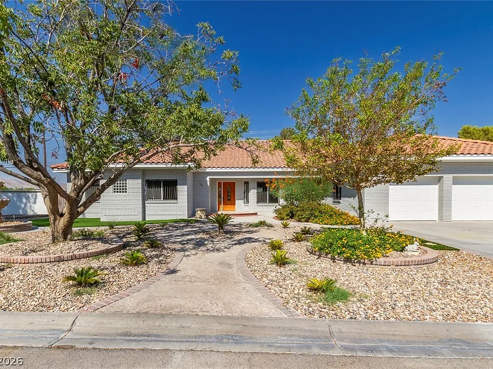 60 E Levi Ave