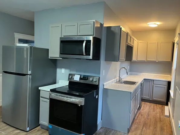 322 Lovell St #3, Worcester, MA 01602