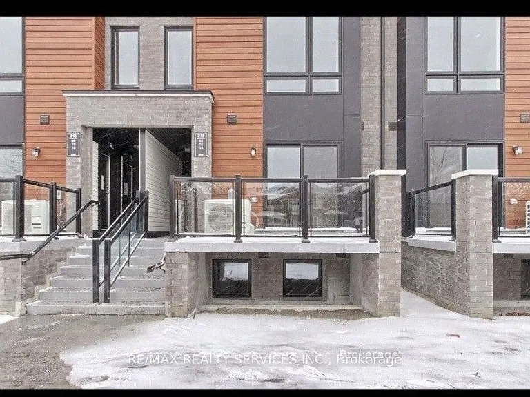 245 McLevin Ave W #7 — Photo 1