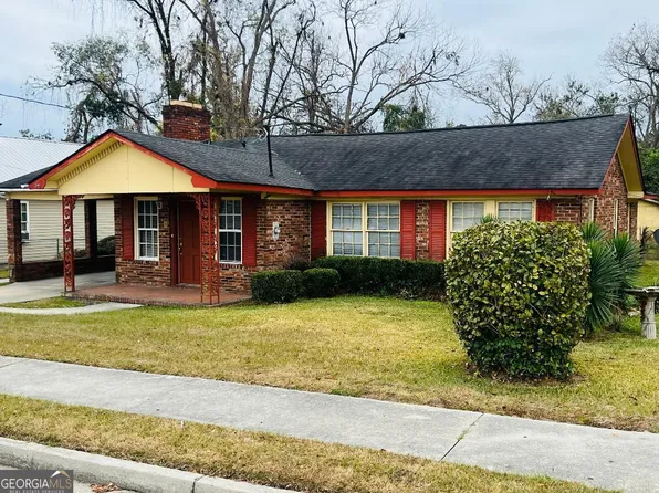 234 Bulloch St, Statesboro, GA 30458