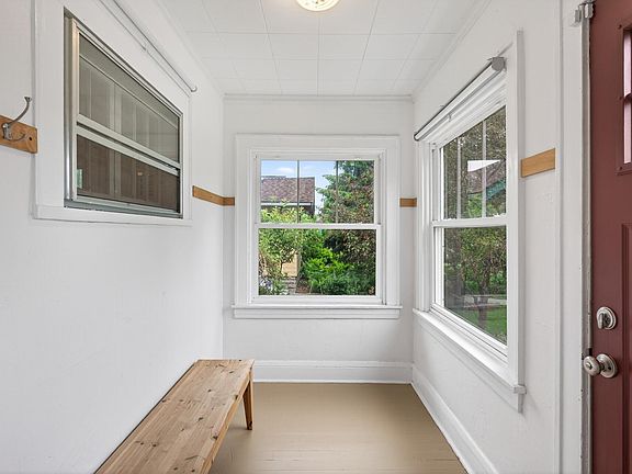 3rd image of 3544 36th Ave S