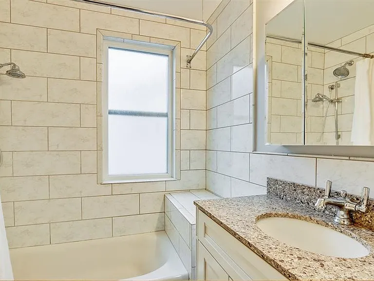 5121 Grand Ave — Photo 16
