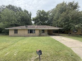 1505 Perry Ave, Bastrop, LA 71220