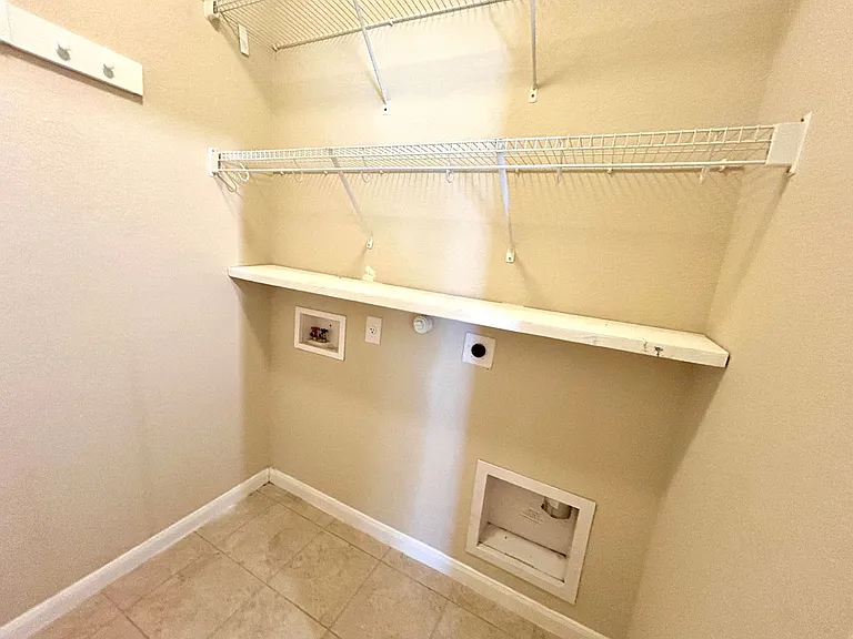 8715 Yormis Nest — Photo 17