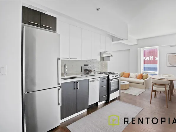 596 Washington Avenue image 1 of 5