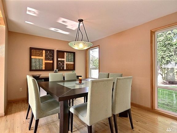 5th image of 15816 SE 47th Pl