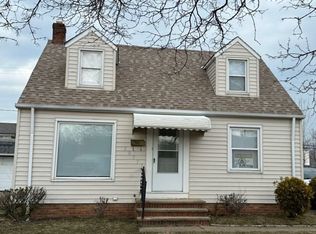 20571 Nicholas Ave, Euclid, OH 44123