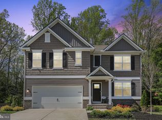 17447 Jackson Dr, Bowling Green, VA 22427