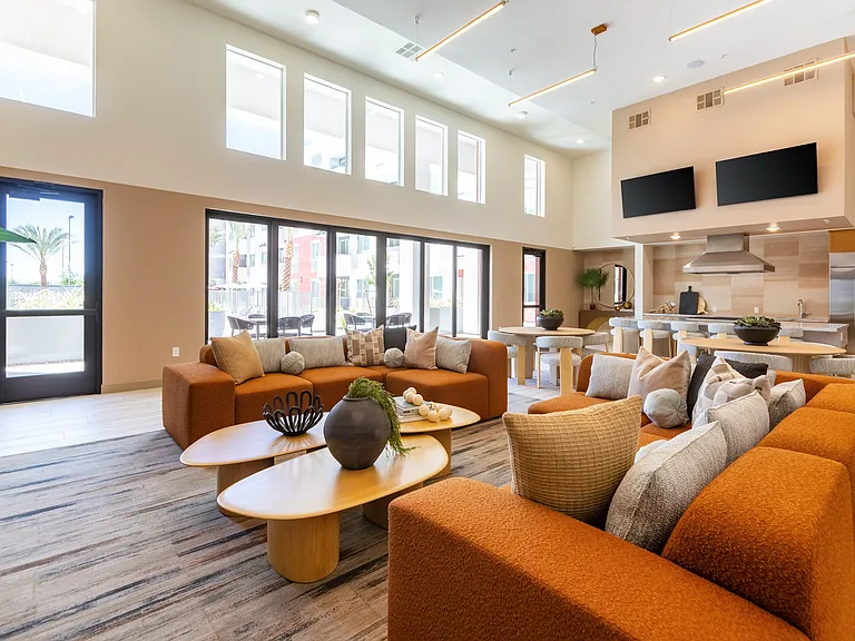 Core Apartment Homes — Photo 32