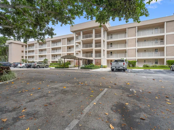 2601 S Course Drive #204, Pompano Beach, FL 33069
