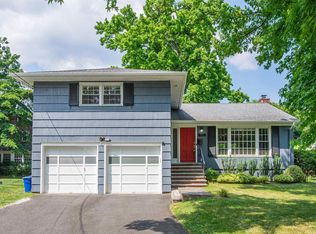 11 Forest Rd, Maplewood, NJ 07040