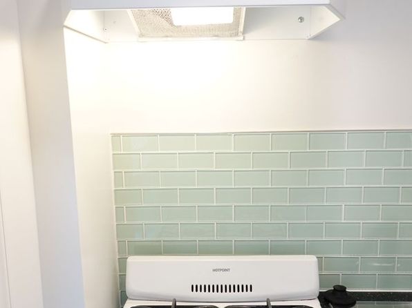 8220 Greenwood Ave APT 3