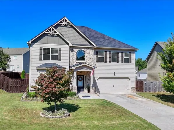 298 Red Fox Dr, Dallas, GA 30157