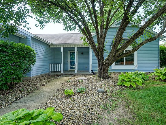 5th image of 8809 Haddington Dr N