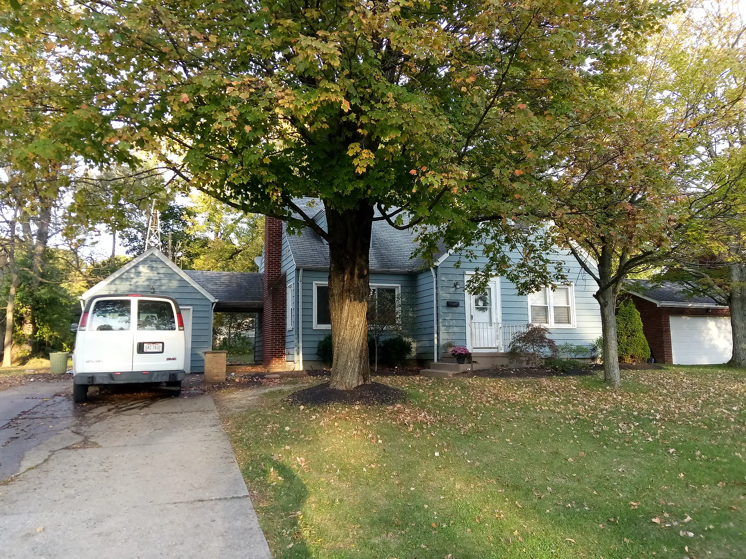 4611 Euclid Blvd photo 1