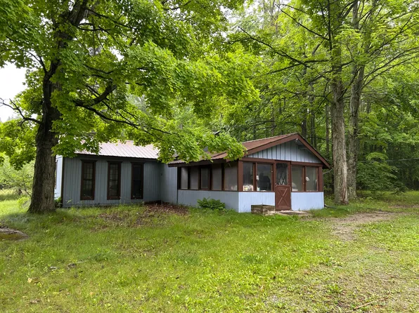 16831 Moores Landing Rd, Lachine, MI 49753
