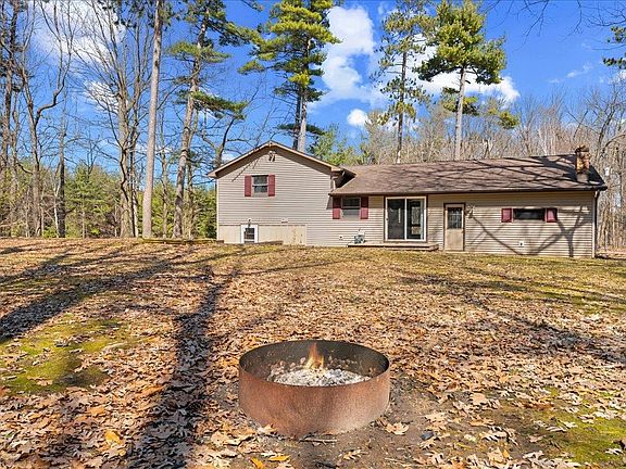3rd image of 10897 Circle Rd