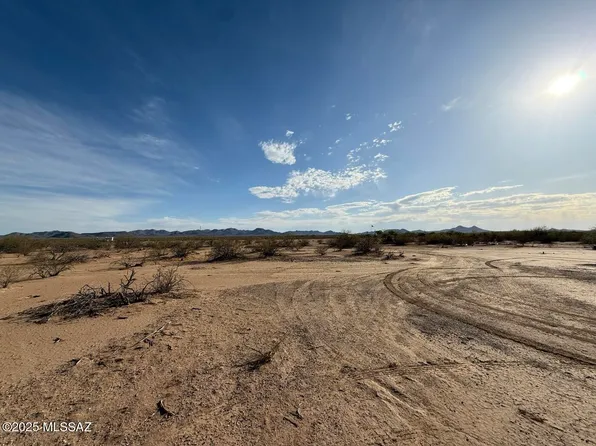 3970 N Sassy Dr, Marana, AZ 85653