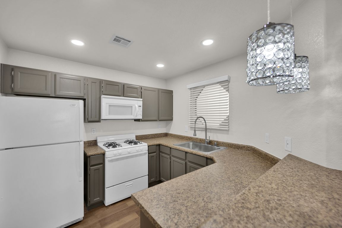 next background image