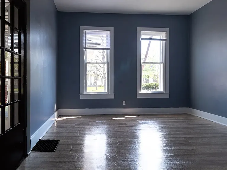 856 River Ave — Photo 6