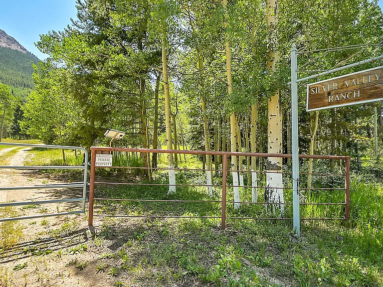 2182 Silver Valley Rd — Photo 27