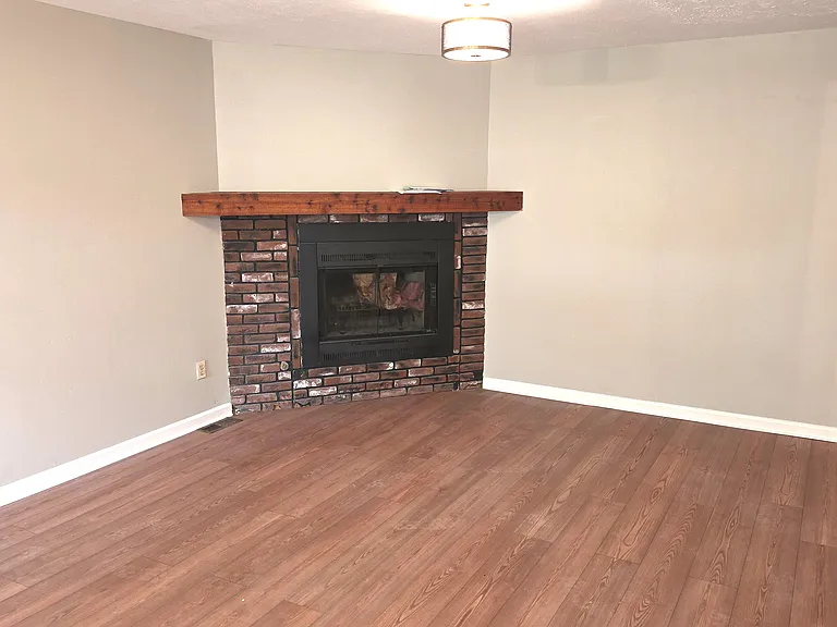 1653 Southbend Dr — Photo 14