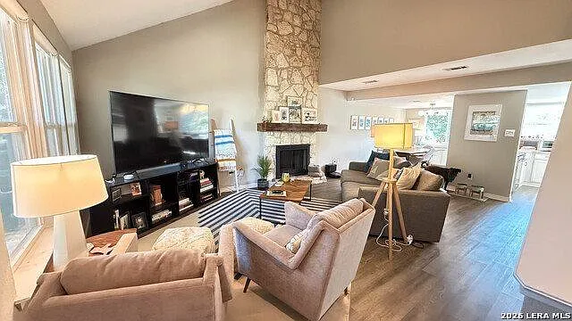 8505 Spring Valley Dr — Photo 6