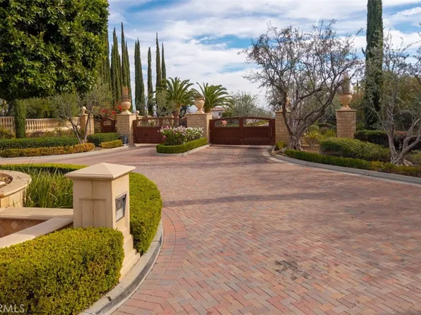 1127 Casper Cir, Corona, CA 92881