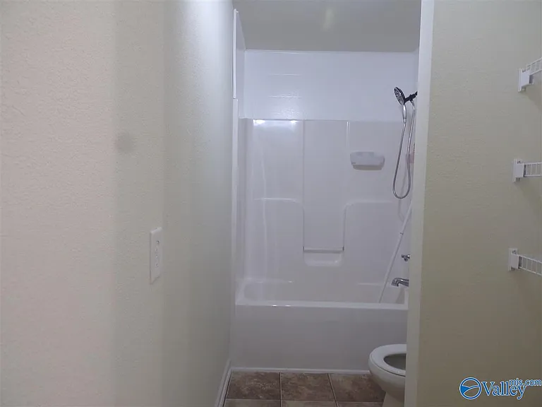 15347 Mill Valley Dr — Photo 13
