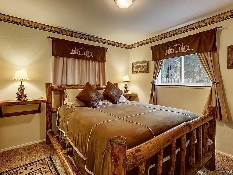 3 bed, 1.5 bath, 1548 sqft, $3,250 — Photo 2