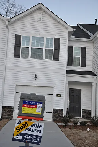 311 David Hill Dr #17 Photo 1