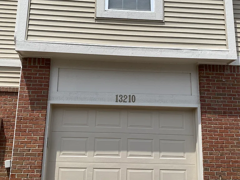 13210 Addington Dr — Photo 4
